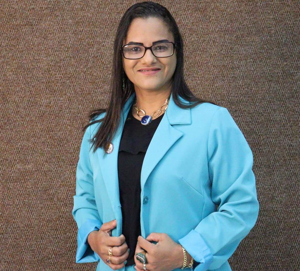 Candidata Vanessa Antônia inicia sua caminhada