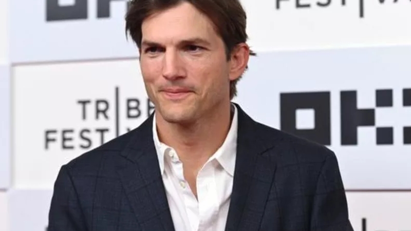 Ashton Kutcher diz como superou doença que o impediu de ver e andar