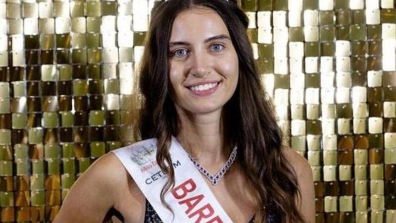 Miss é a 1ª da história a competir sem maquiagem e passa em concurso