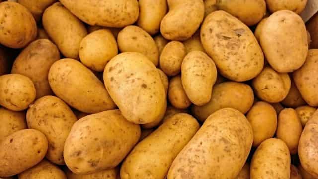 Batata, cebola e leite têm maiores altas do semestre nos supermercados