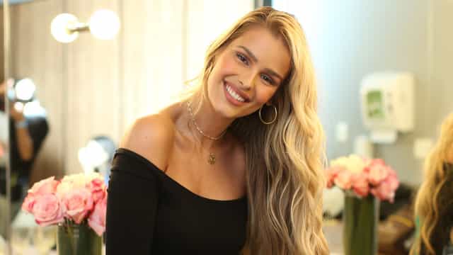 Yasmin Brunet diz que via espíritos quando criança