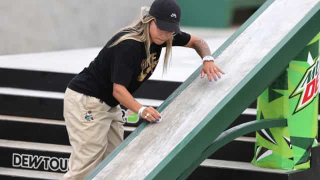 Bicampeã mundial de skate, Pâmela Rosa realiza sonho no Morumbi