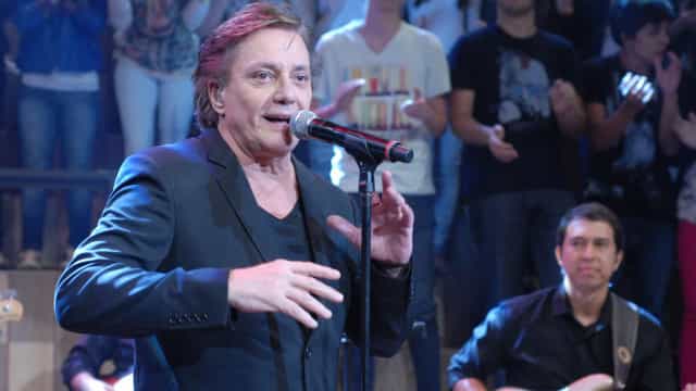 Fãs processam equipe de Fábio Jr. após serem barradas no camarim