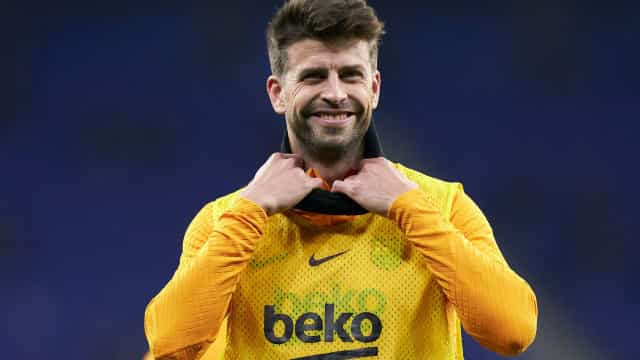 Piqué ‘esquece’ Shakira e já não esconde novo amor