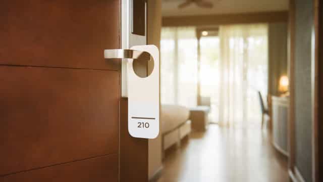 Hotel Maksoud Plaza faz leilão online de bens mobiliários