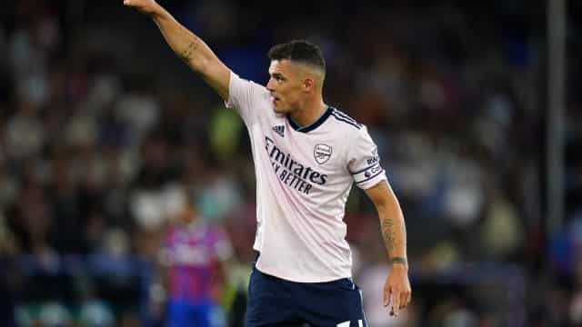 Jogador do Arsenal é investigado por suposto envolvimento em esquema de apostas