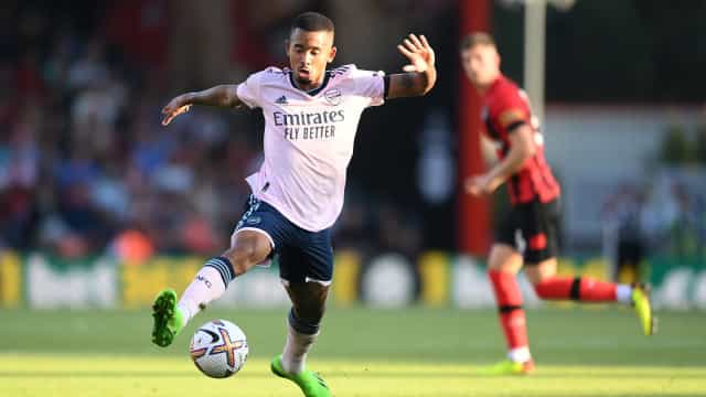 Gabriel Jesus e norueguês brilham, Arsenal vence e assume a liderança do Inglês