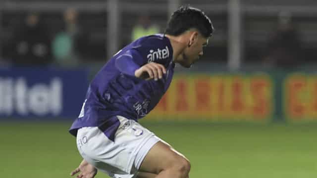 Sport supera a Chapecoense por 1 a 0 no Recife e se aproxima do G-4 da Série B