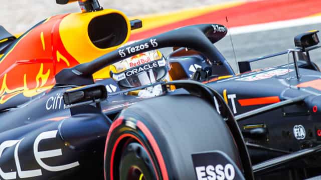 Verstappen domina, mas Sainz será pole no GP da Bélgica por causa de punição