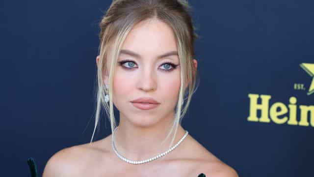 Sydney Sweeney, de ‘Euphoria’, é cancelada na internet após festa para a mãe