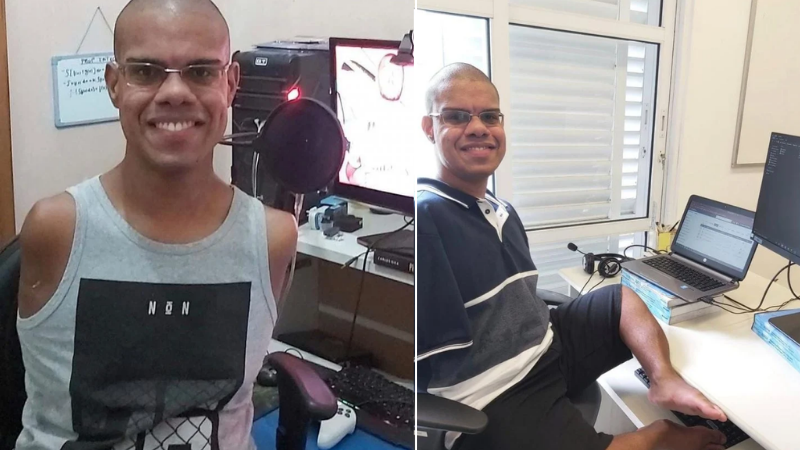 Jovem sem mãos usa os pés para ensinar programação de computadores