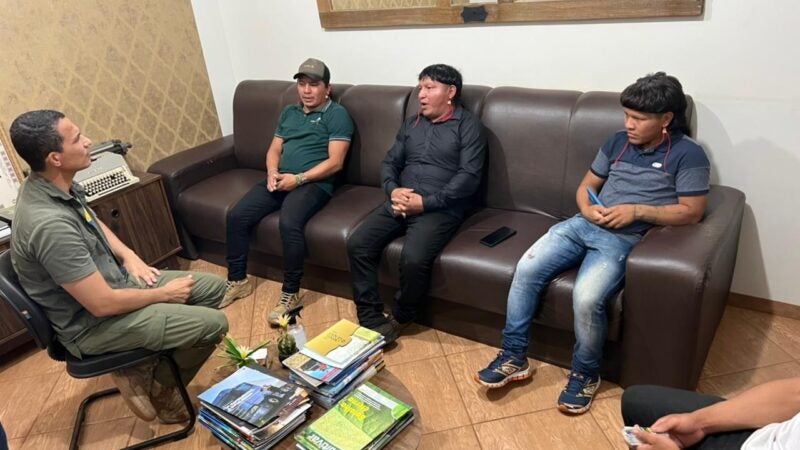 Cacique declara apoio ao Coronel Assis e pede autonomia para produção em terras indígenas