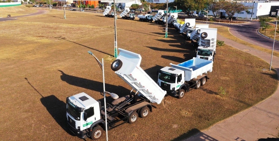 Sinop: prefeitura compra 10 caminhões para a secretaria de Obras e investe R$ 6,5 milhões