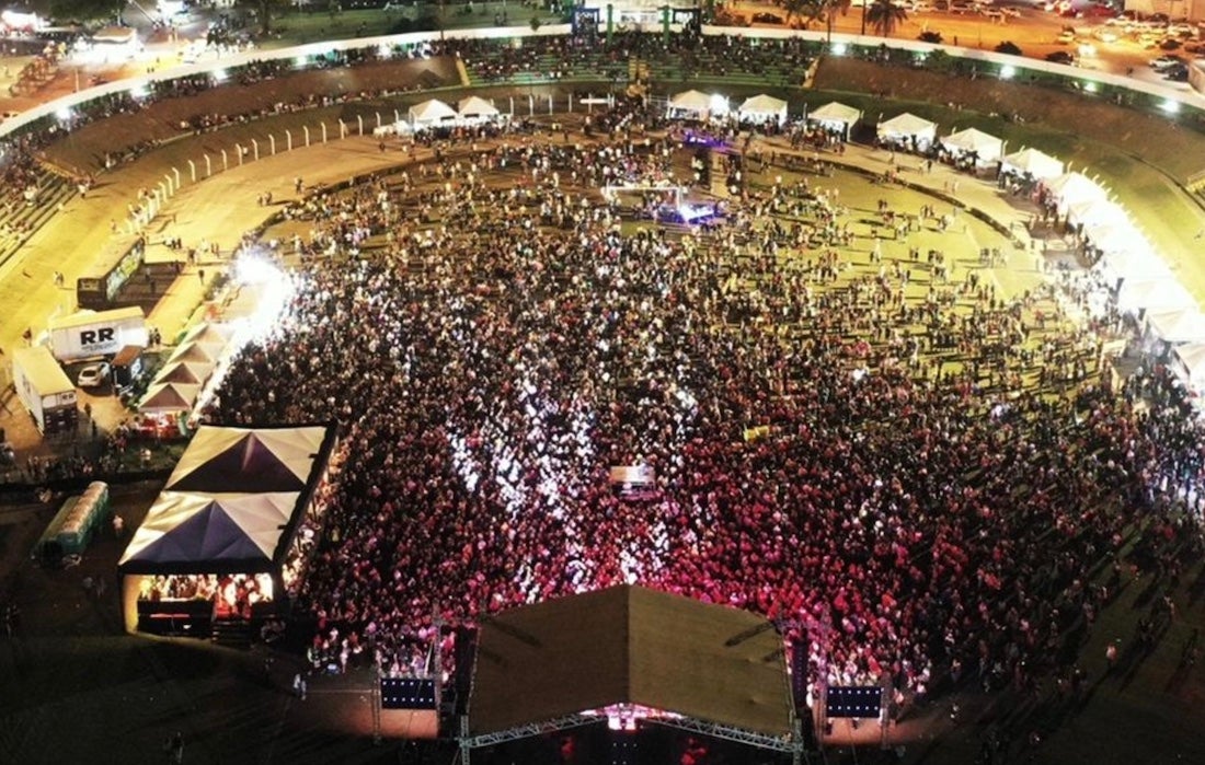 Festeja Sinop começa com show de Raça Negra e organização estima 25 mil pessoas