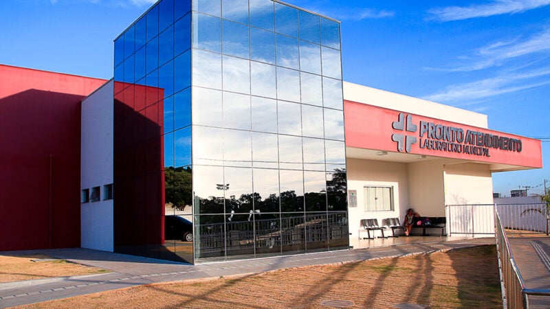 Prefeitura em Nova Mutum deve contratar empresa para 4 mil exames laboratoriais pelo SUS