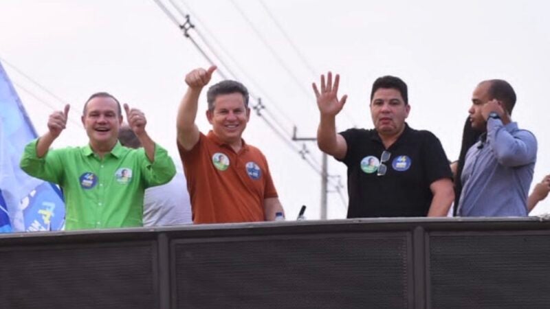 Mauro Mendes faz campanha na região Oeste e recebe manifestações de apoio