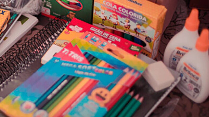 Prefeitura de Nova Mutum comprará mais 9 mil kits escolares
