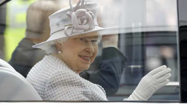 Família real cumprirá luto oficial de 7 dias a partir do funeral de Elizabeth