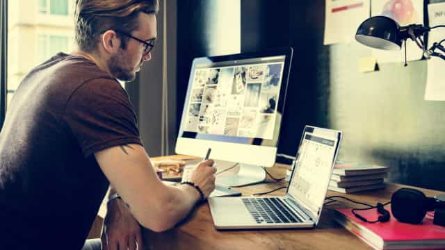 Trabalhar no dia da eleição dá direito a folga ou hora extra em dobro?