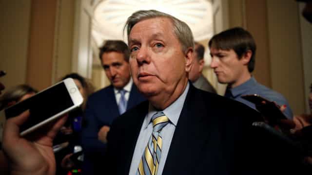 Senador dos EUA propõe veto nacional ao aborto mirando influência do tema na eleição