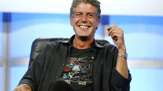 Anthony Bourdain desabafou com ex e brigou com namorada antes de morrer