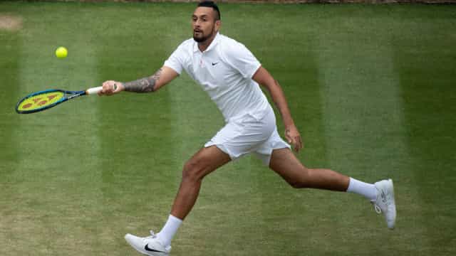 Kyrgios reclama de cheiro de maconha durante jogo do US Open