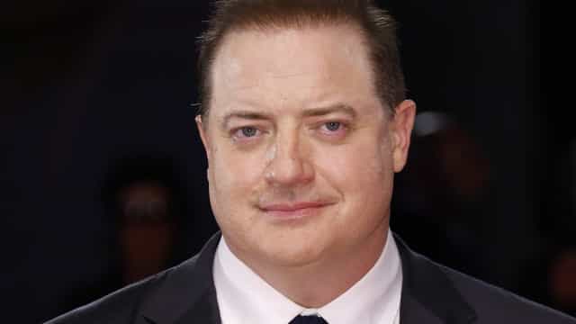 Brendan Fraser chora ao ser aplaudido no Festival de Veneza