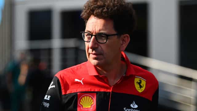 ‘Há algo errado que precisamos resolver’, diz chefe da Ferrari