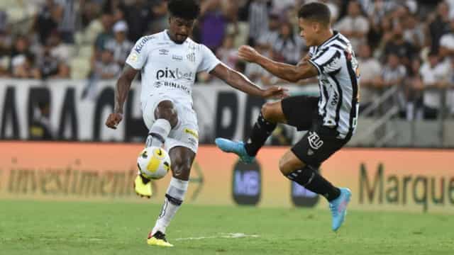 Marcos Leonardo lamenta 1º tempo do Santos e já pensa em clássico com Palmeiras