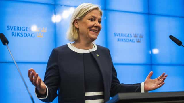Primeira-ministra da Suécia reconhece vitória da direita e renuncia