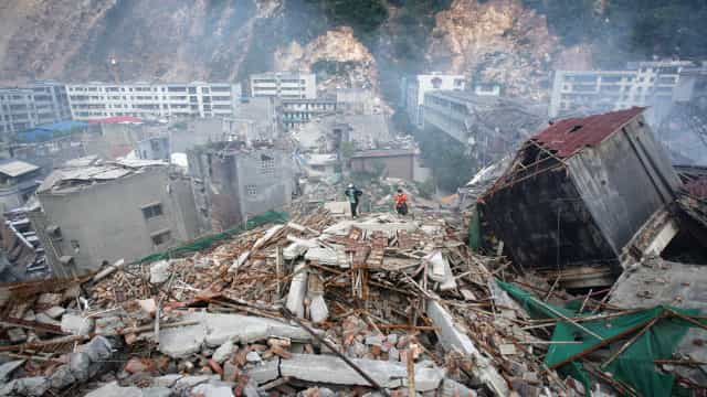 Homem que sumiu durante grave terremoto na China é encontrado após 17 dias
