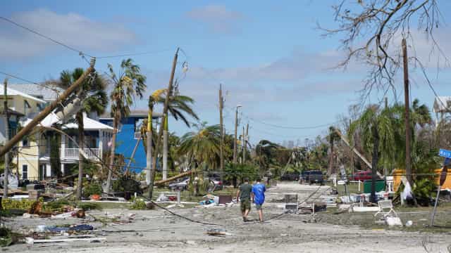 Furacão Ian causa estragos, e Biden diz que pode ser o mais mortal da Flórida