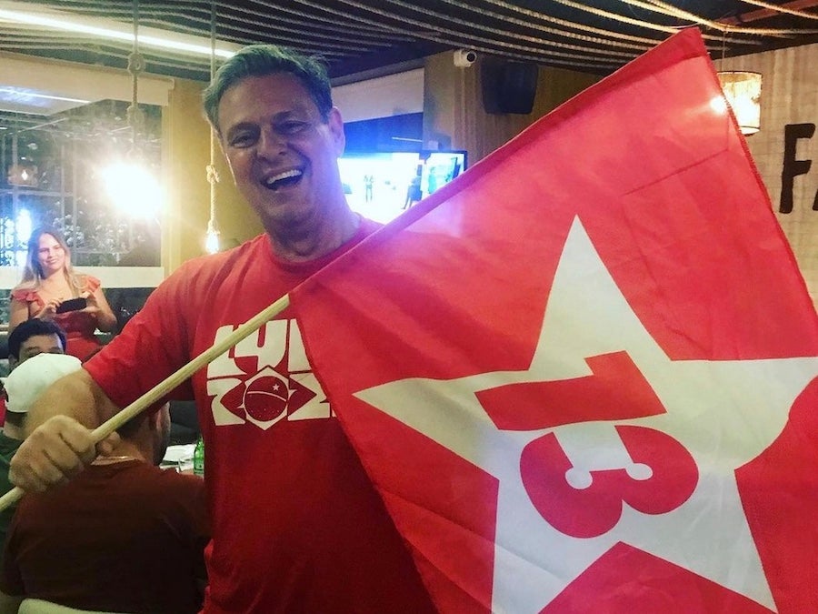 Senador Carlos Favaro e deputado Neri Geller comemoram eleição de Lula