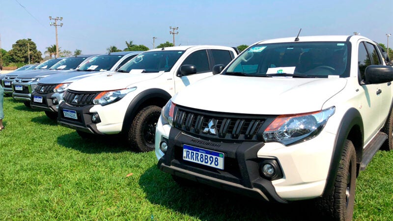 Sinop: Dorner entrega novos veículos, tratores e implementos para secretarias com investimento de R$ 3,3 milhões