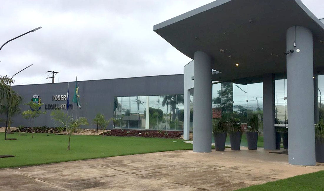 Câmara dá aval para prefeitura contratar 300 profissionais temporários em Sinop