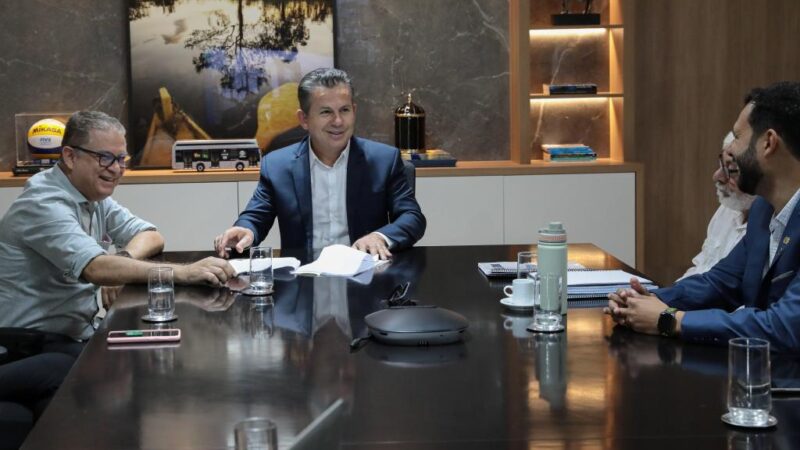 Governo investirá R$ 4,9 milhões e escolas técnicas estaduais ofertarão cursos de programador de sistemas em MT