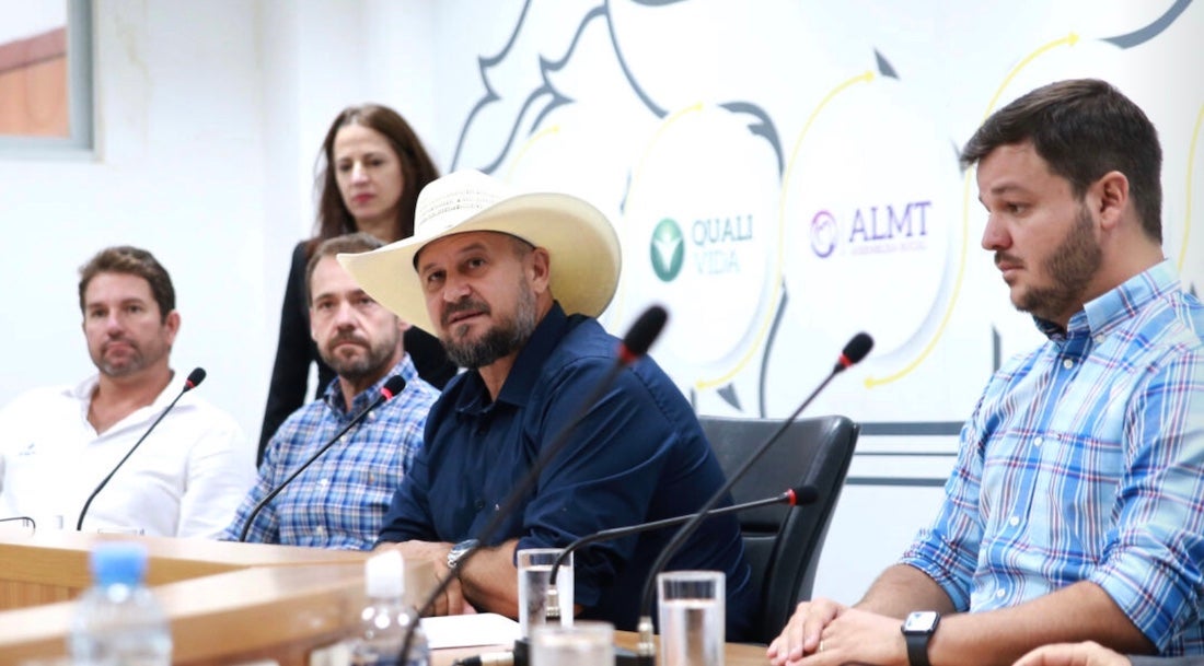 Lideranças debatem alteração no calendário de plantio de soja em Mato Grosso