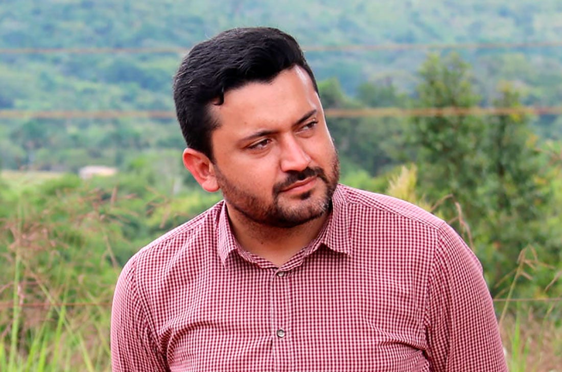 Prefeito e coronel avaliam área para construir quartel dos bombeiros em Colíder