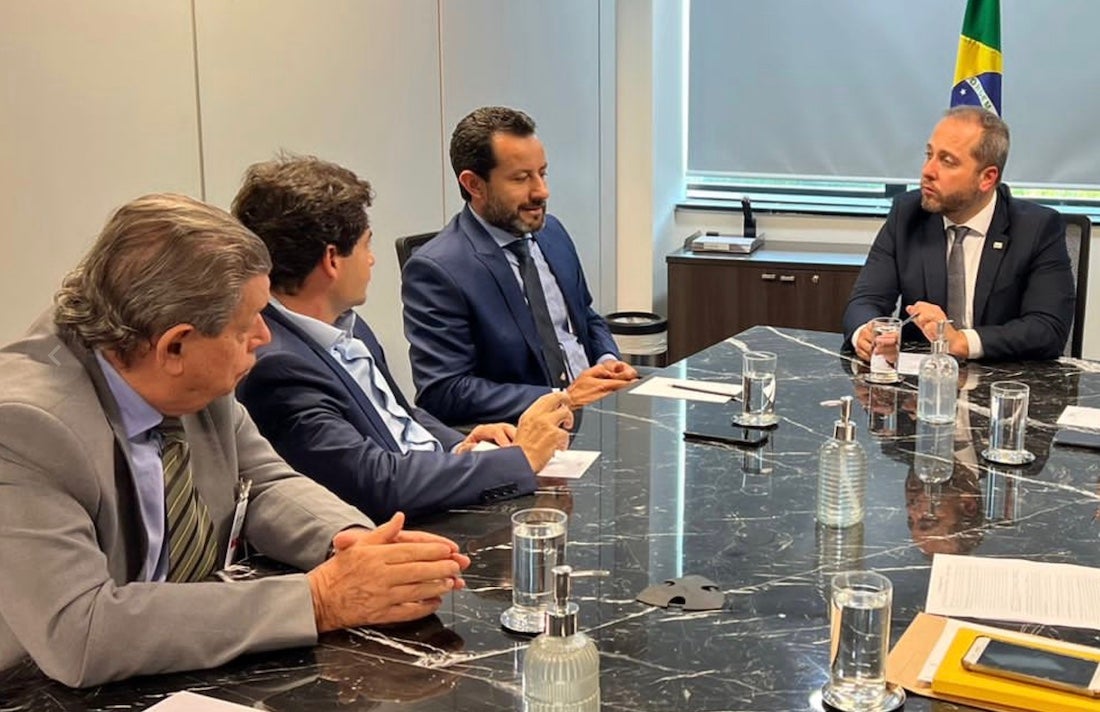 Prefeito de Nova Mutum protocola na ANTT projeto para construir viaduto na BR-163