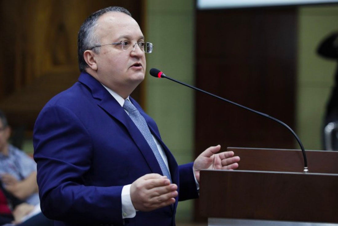 Justiça arquiva mais uma denúncia feita contra Pedro Taques em delação premiada