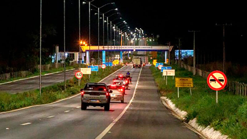 Governo está concluindo instalação de 600 luminárias de LED na rodovia Cuiabá-Chapada