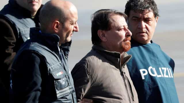 Cesare Battisti obtém progressão de regime e vira prisioneiro comum na Itália