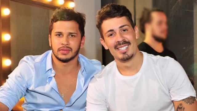 Carlinhos Maia diz que fãs têm feito greve de fome após anunciar fim da relação