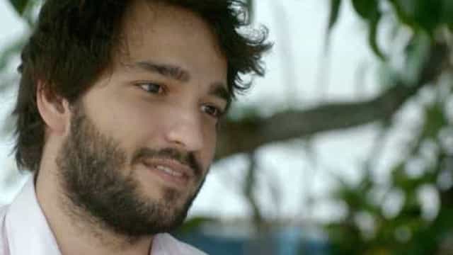 Humberto Carrão diz que repercussão de término com Chandelly Braz ‘foi machista’