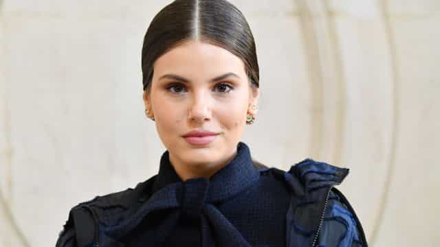 Camila Queiroz volta à Globo um ano após saída polêmica