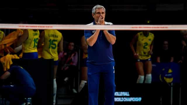 Zé Roberto e atletas destacam ‘união’ da seleção para alcançar a final do Mundial