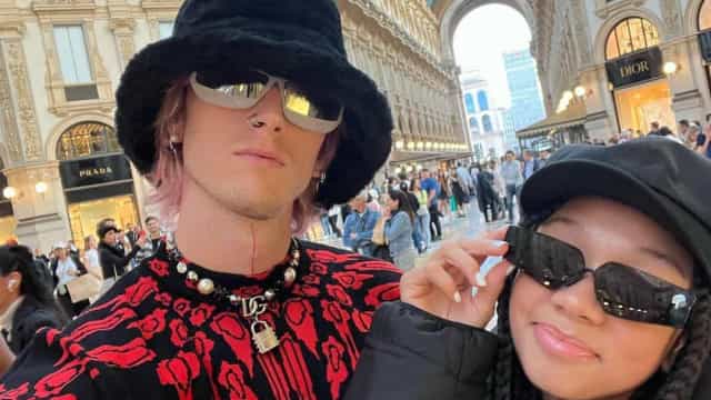 Machine Gun Kelly leva a filha a viajar pela 1.ª vez na Europa
