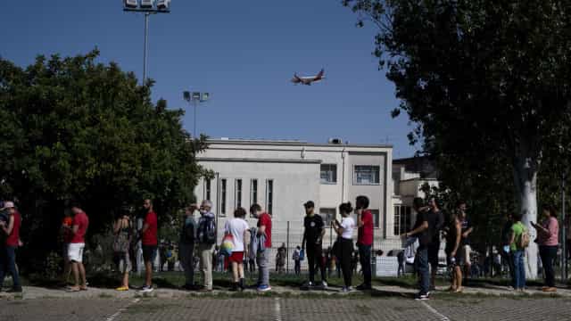 Votação em Lisboa é prorrogada devido ao fluxo intenso de eleitores