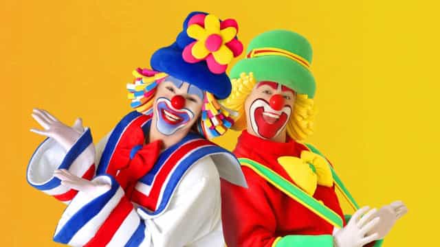 Patati e Patatá são barrados na Globo por não apresentarem cartão de vacina