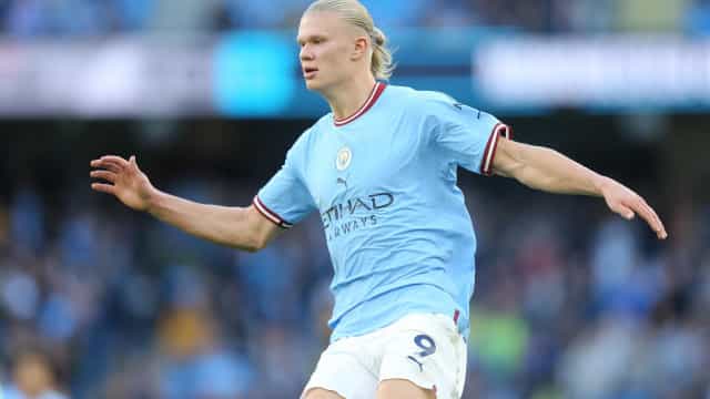 Manchester City goleia Southampton e assume liderança; Bruno Guimarães brilha